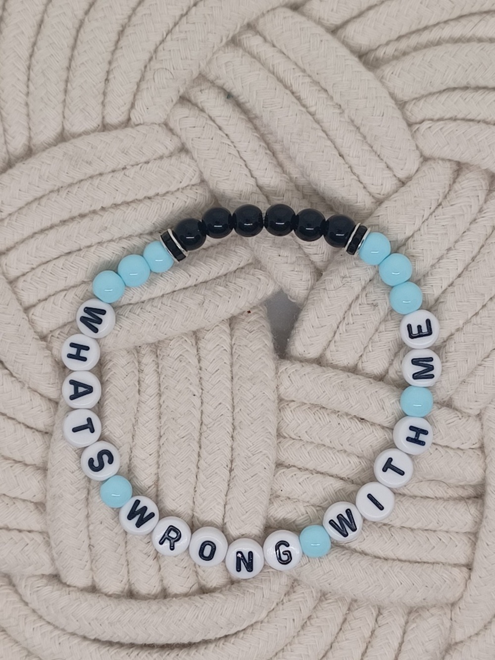 Olivia Rodrigo- Unraveled Tour- Whats Wrong With Me Bracelet